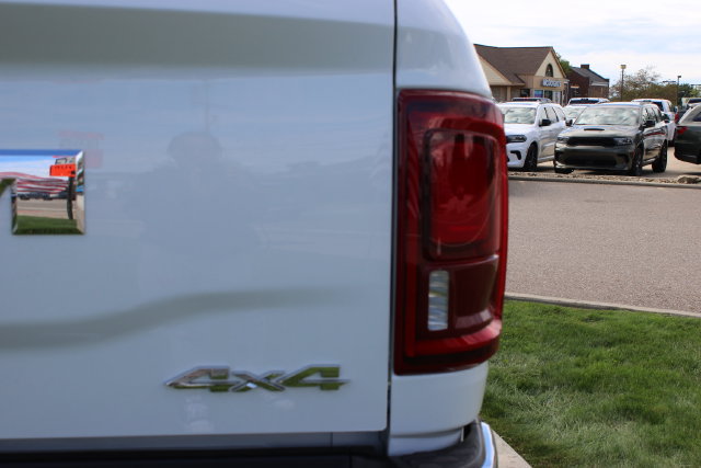 Used 2025 RAM 2500 Limited AWD/4WD image 44