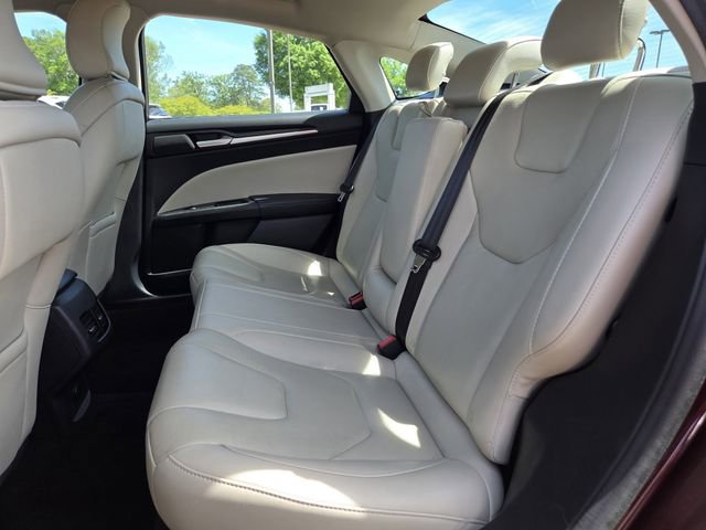 Used 2017 Ford Fusion Titanium image 18