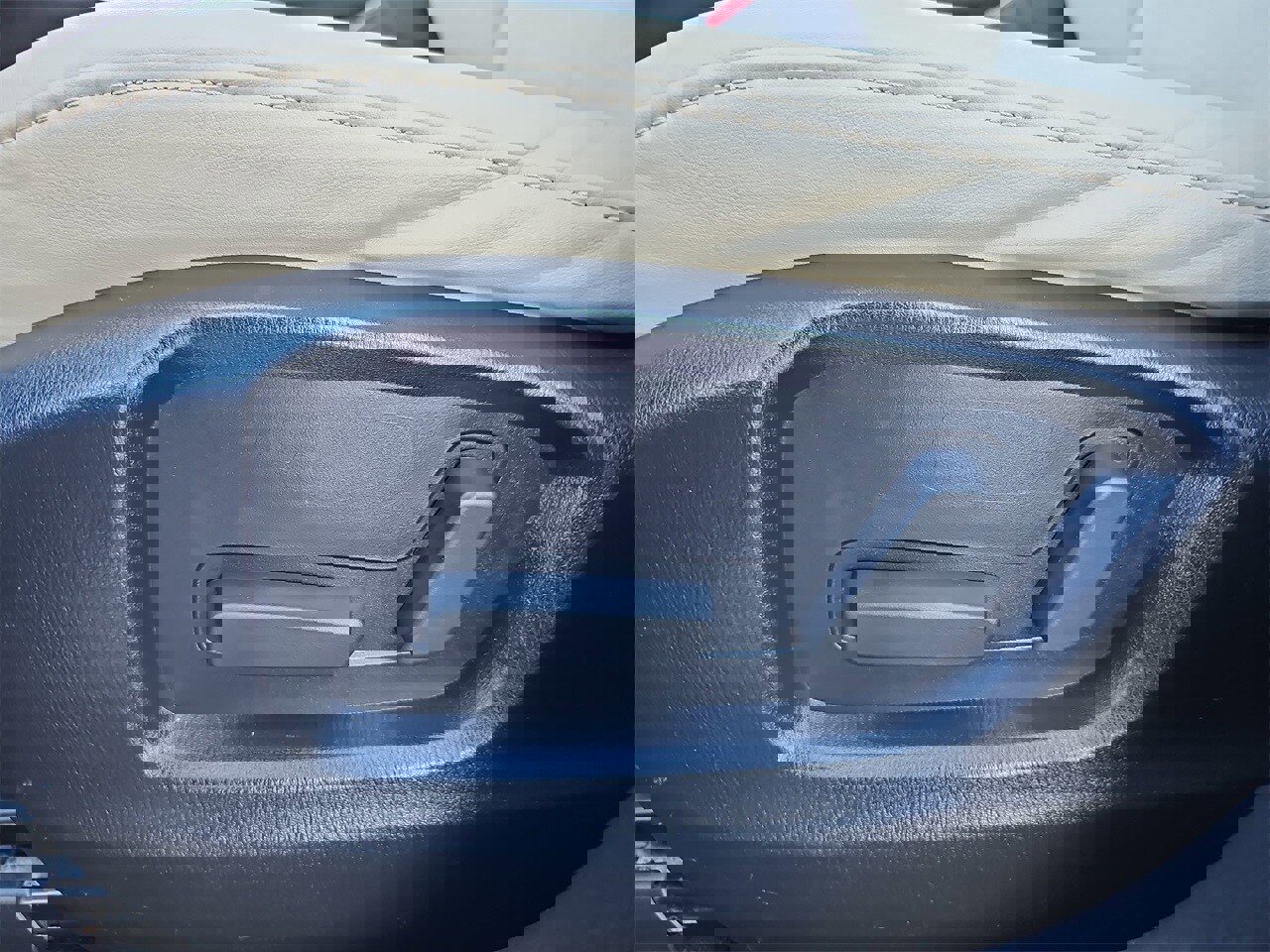 Used 2021 MAZDA CX-5 Touring image 29