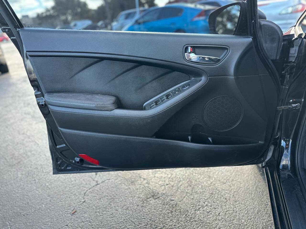 Used 2014 Kia Forte LX FWD image 10