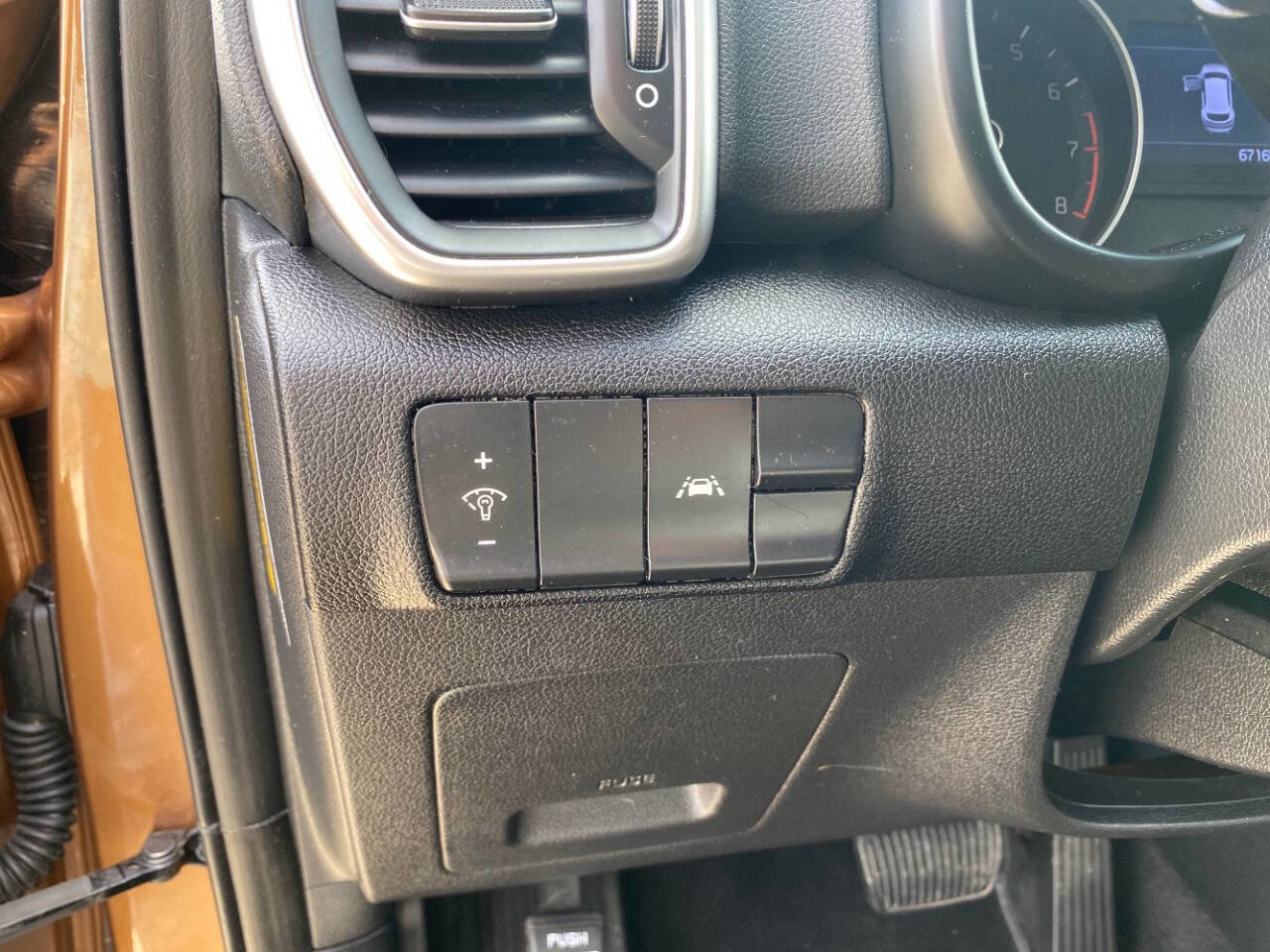 Used 2021 Kia Sportage LX image 23