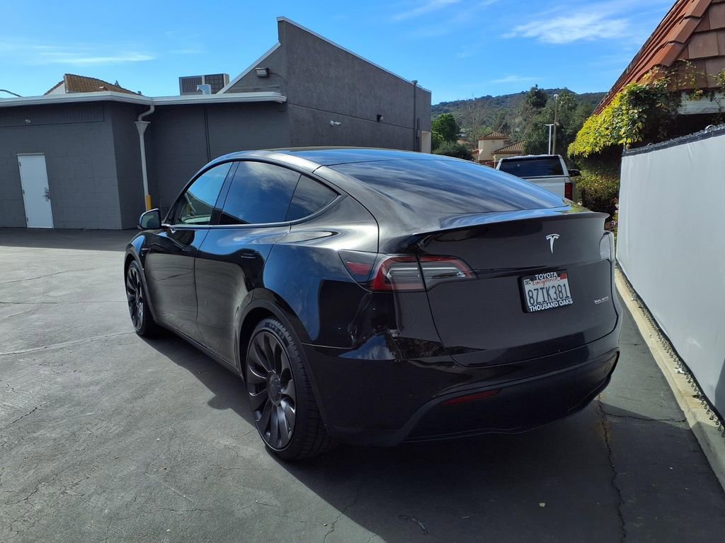 Used 2022 Tesla Model Y Performance image 5