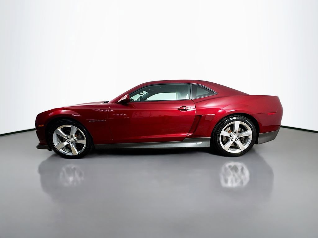 Used 2010 Chevrolet Camaro SS w/ LPO, Ground Effects Package RWD image 4