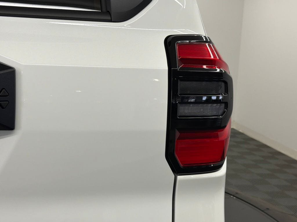 New 2026 Toyota 4Runner TRD Off-Road AWD/4WD image 13