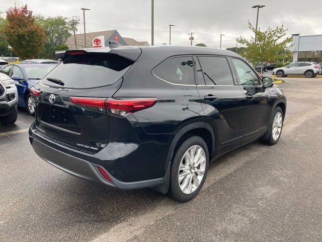 Used 2023 Toyota Highlander Limited image 5