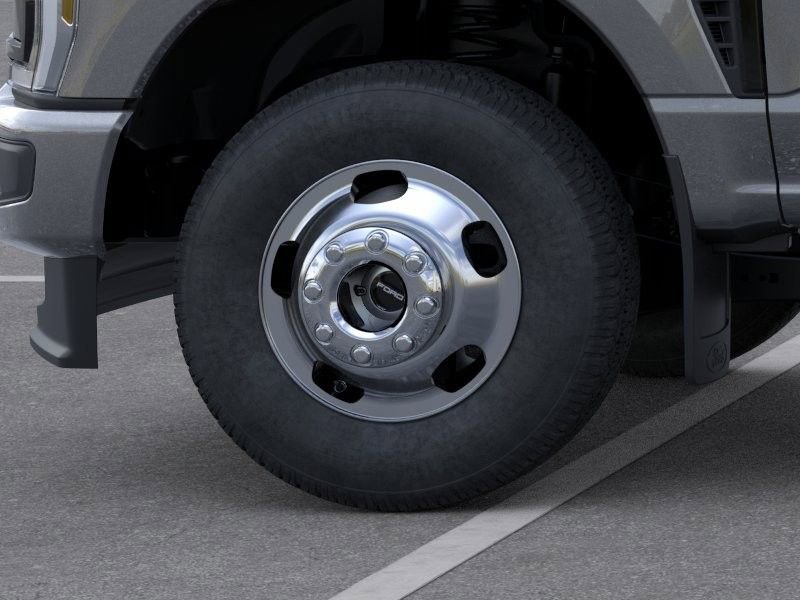 New 2026 Ford F350 4x4 Regular Cab DRW Super Duty image 20