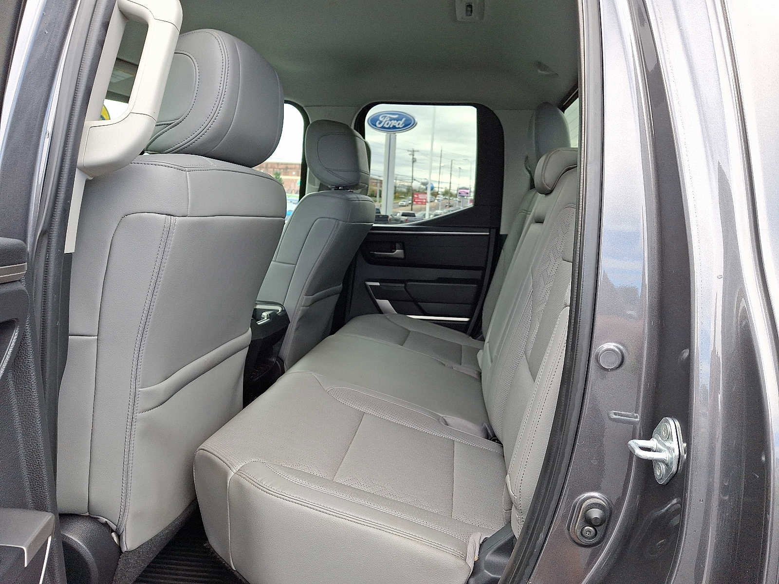 Used 2022 Toyota Tundra SR5 image 10