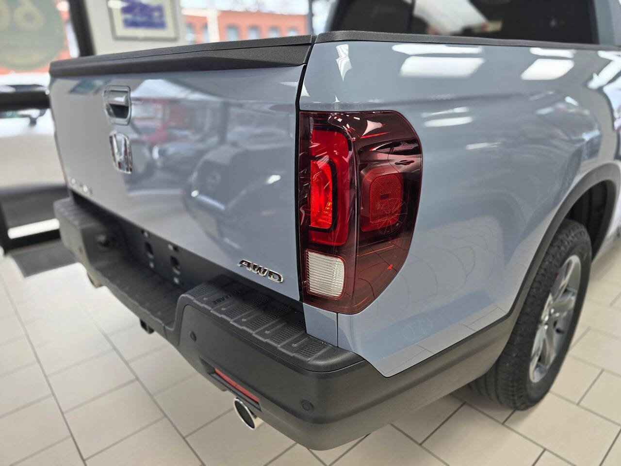 Used 2023 Honda Ridgeline RTL-E image 14