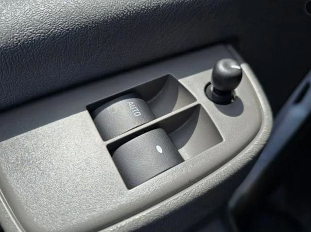 New 2025 GMC Savana 2500 w/ Driver Convenience Package image 15