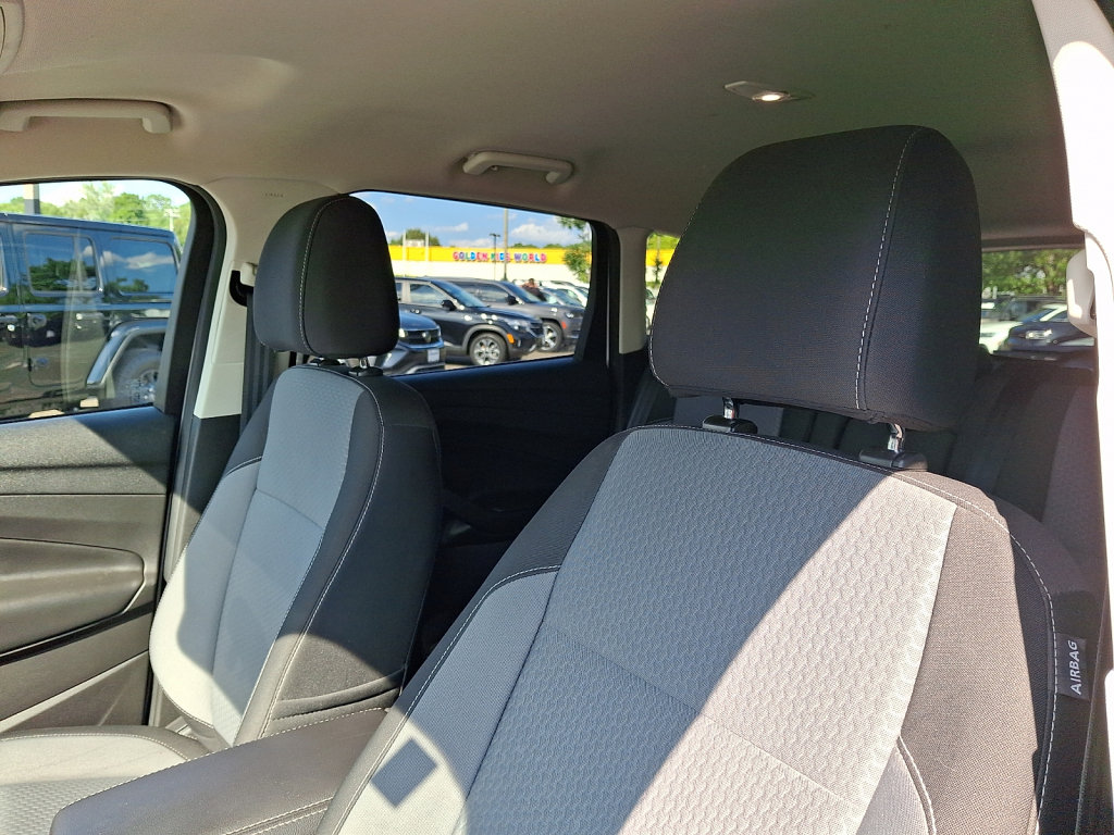 Used 2017 Ford Escape SE AWD/4WD image 25