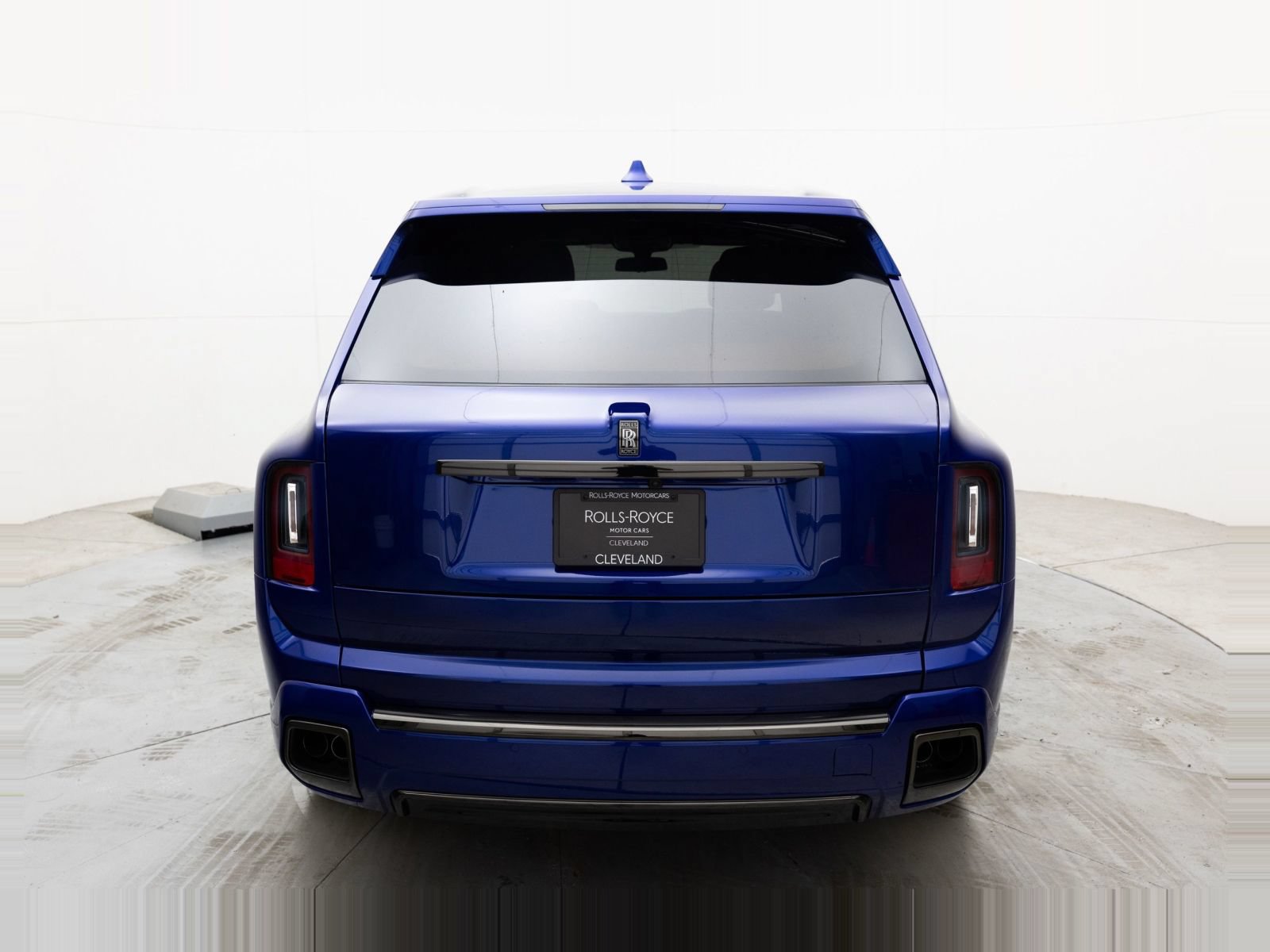 New 2027 Rolls-Royce Cullinan Black Badge AWD/4WD image 9