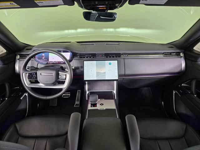 Used 2025 Land Rover Range Rover Long Wheelbase SE AWD/4WD image 24