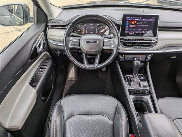 Used 2022 Jeep Compass Limited image 17