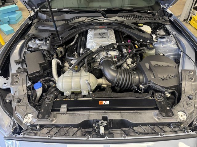 Used 2022 Ford Mustang Shelby GT500 w/ Technology Package RWD image 30