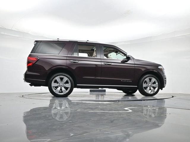 Used 2023 Ford Expedition Platinum image 34
