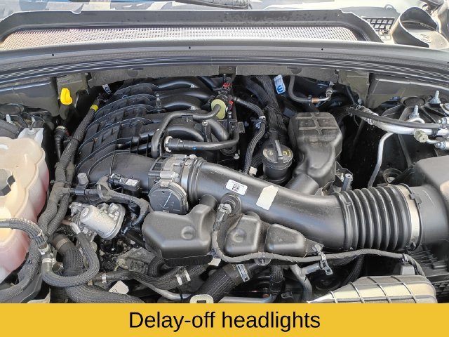 Used 2023 Jeep Grand Cherokee L Limited AWD/4WD image 22