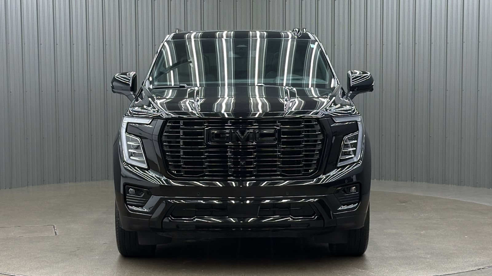 Used 2026 GMC Yukon Denali w/ Sun & Power Step Package AWD/4WD image 8