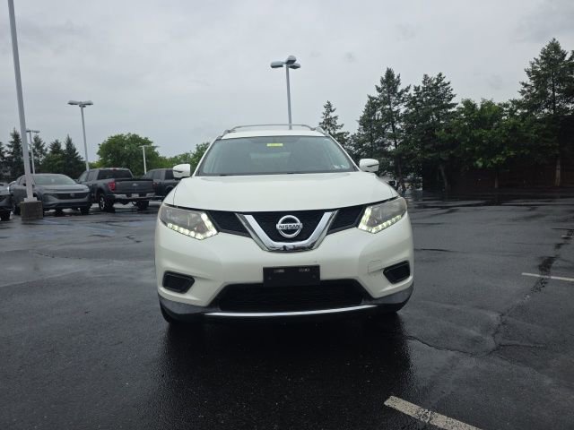 Used 2016 Nissan Rogue SV w/ SV Premium Package AWD/4WD image 2