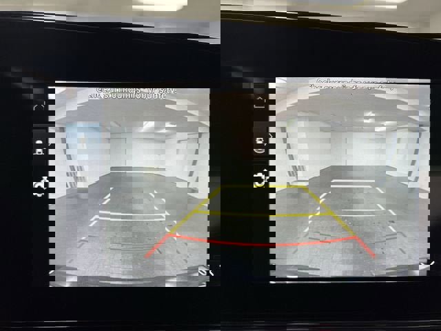 Used 2025 Hyundai Elantra Limited image 15