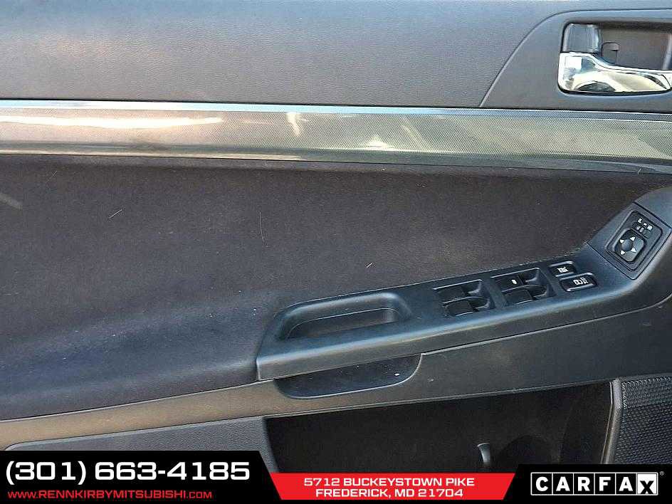 Used 2011 Mitsubishi Lancer Evolution GSR image 11