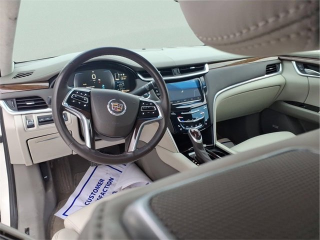 Used 2013 Cadillac XTS Platinum w/ Driver Assist Package image 9