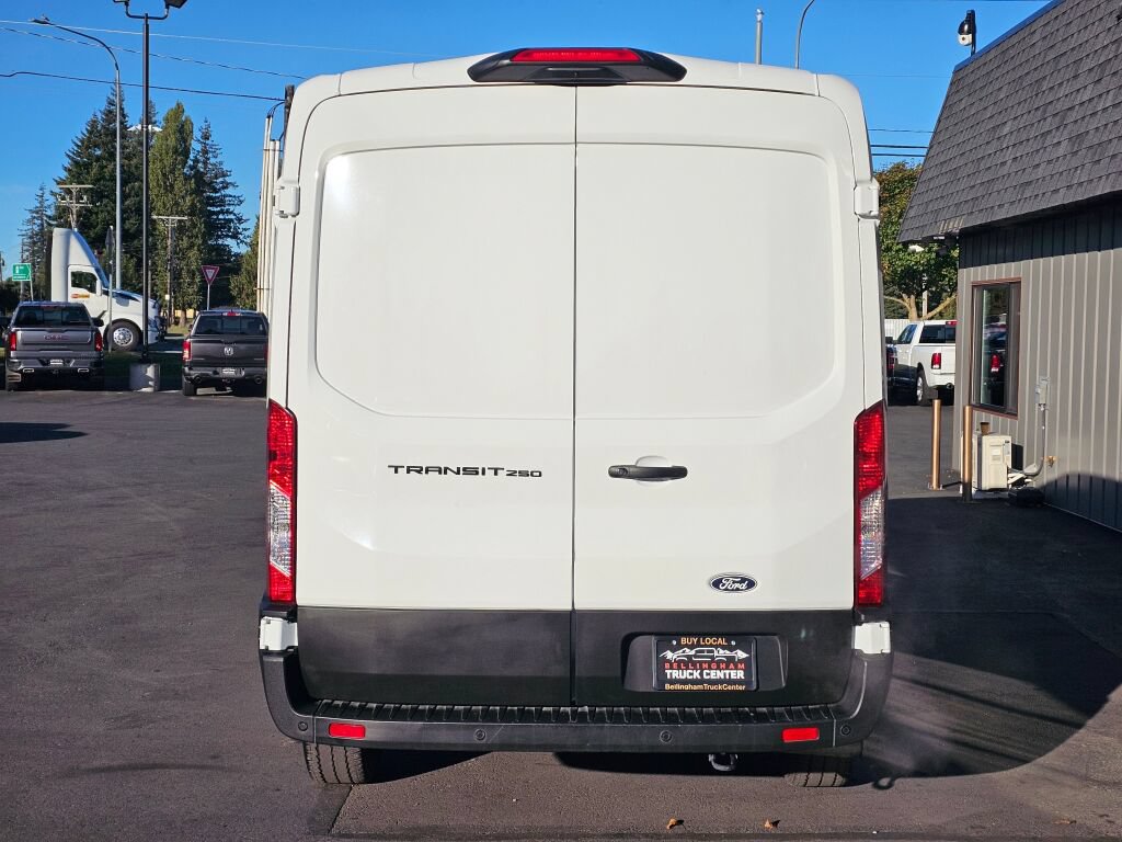 Used 2026 Ford Transit 250 148 Medium Roof w/ Load Area Protection Package RWD image 4
