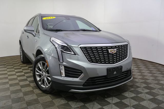 Used 2023 Cadillac XT5 Premium Luxury image 3