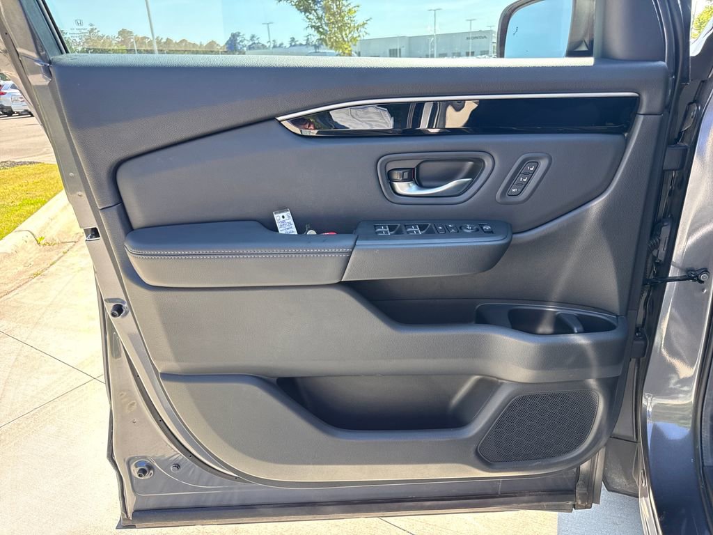 Certified 2024 Honda Pilot EX-L image 11