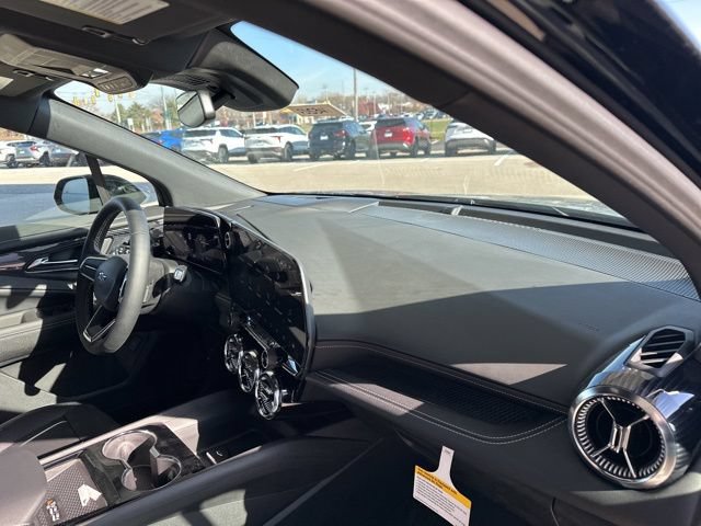 New 2026 Chevrolet Blazer EV LT AWD/4WD image 30