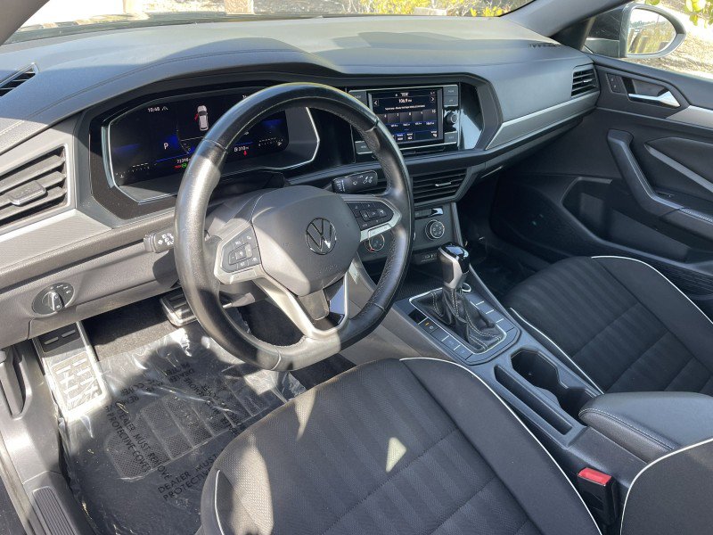 Used 2023 Volkswagen Jetta Sport image 10