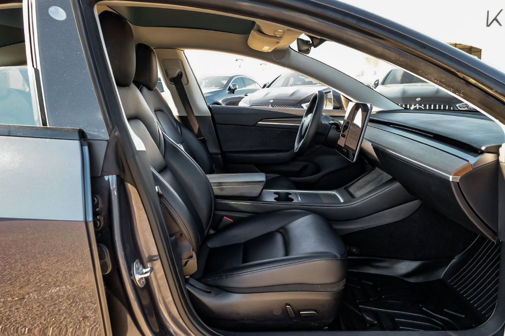 Used 2022 Tesla Model 3 Performance AWD/4WD image 32