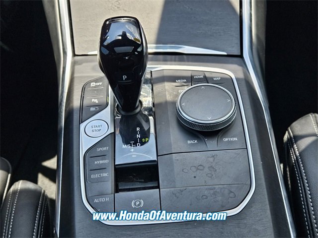 Used 2022 BMW 330e w/ Driving Assistance Package image 21