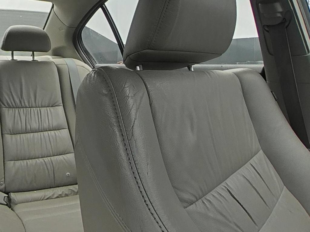 Used 2012 Honda Accord EX-L image 11