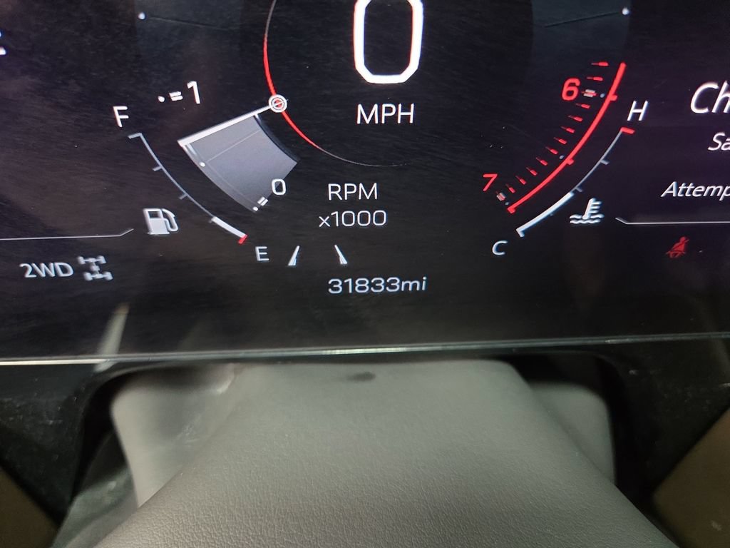 Used 2025 GMC Yukon XL Denali Ultimate AWD/4WD image 25
