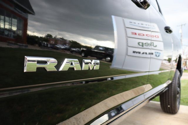 Used 2025 RAM 2500 Laramie image 10