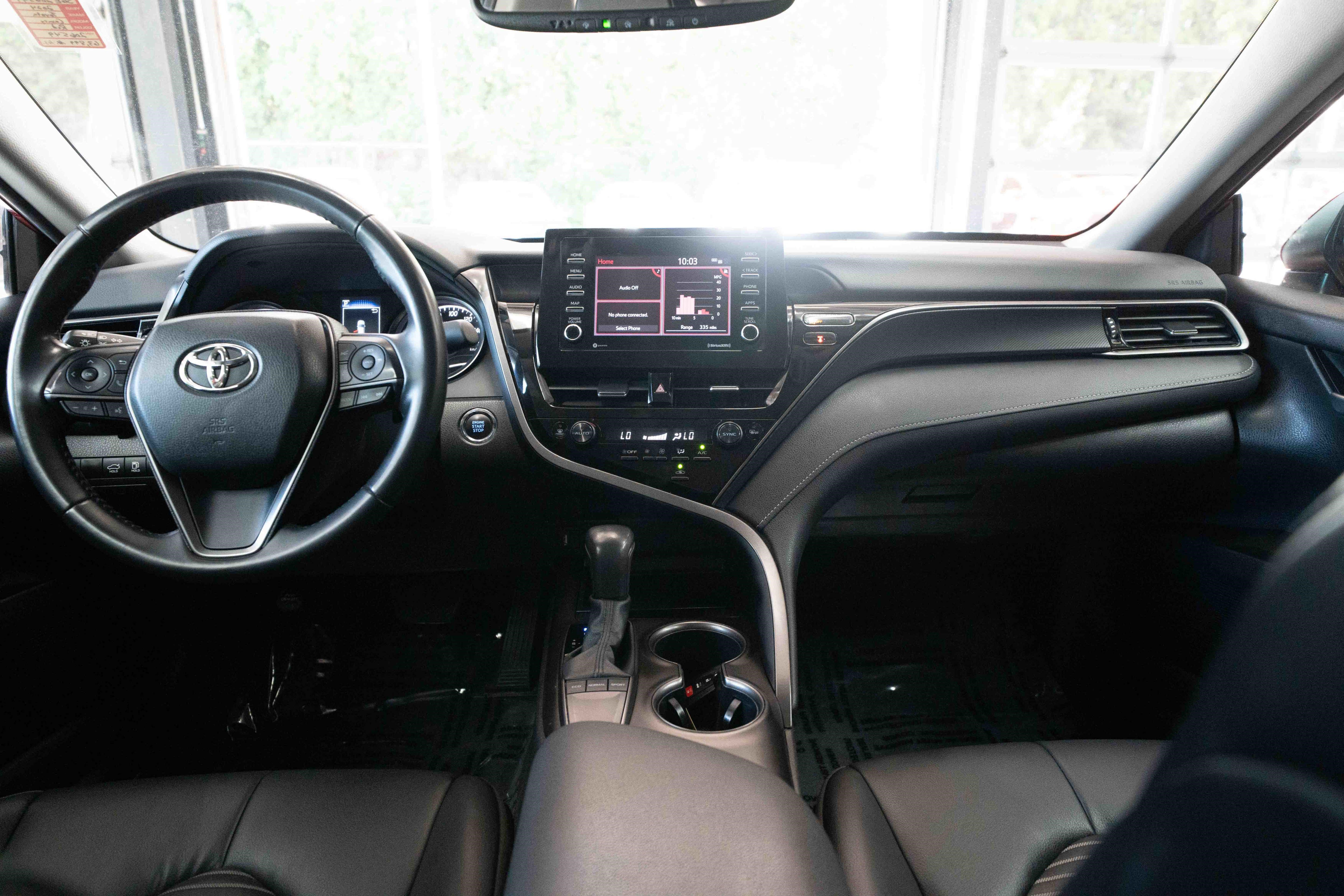 Used 2024 Toyota Camry SE w/ Convenience Package FWD image 20
