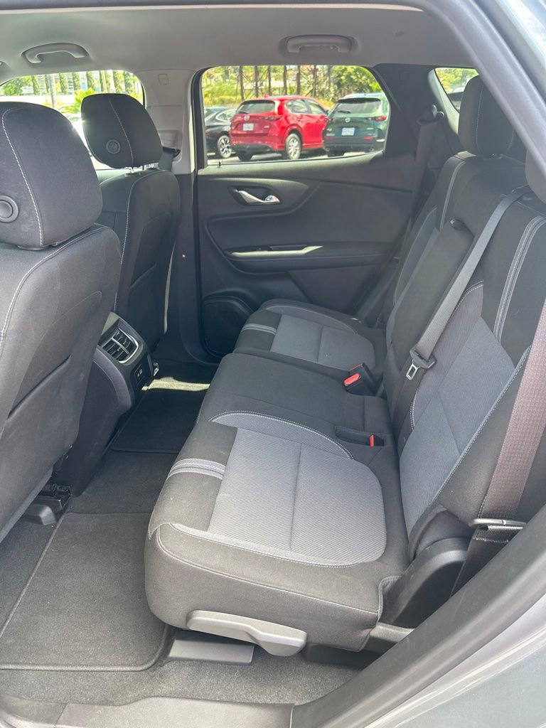 Used 2025 Chevrolet Blazer LT image 12