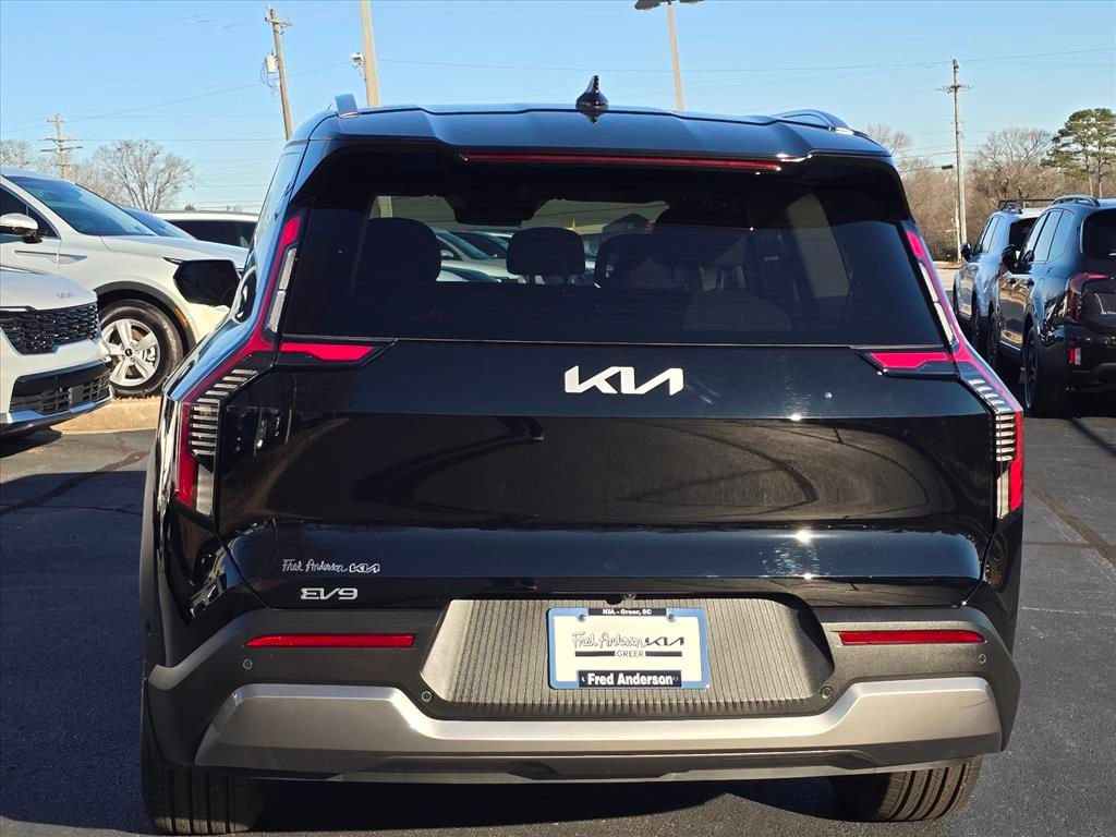 New 2026 Kia EV9 Wind image 4