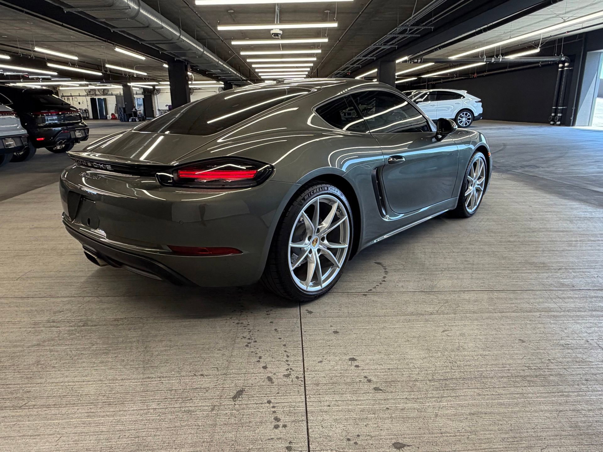Certified 2025 Porsche 718 Cayman RWD image 4