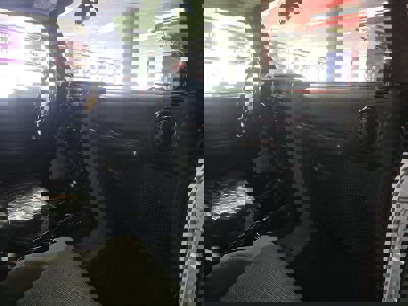 Used 2007 Jeep Wrangler Unlimited Sahara image 13