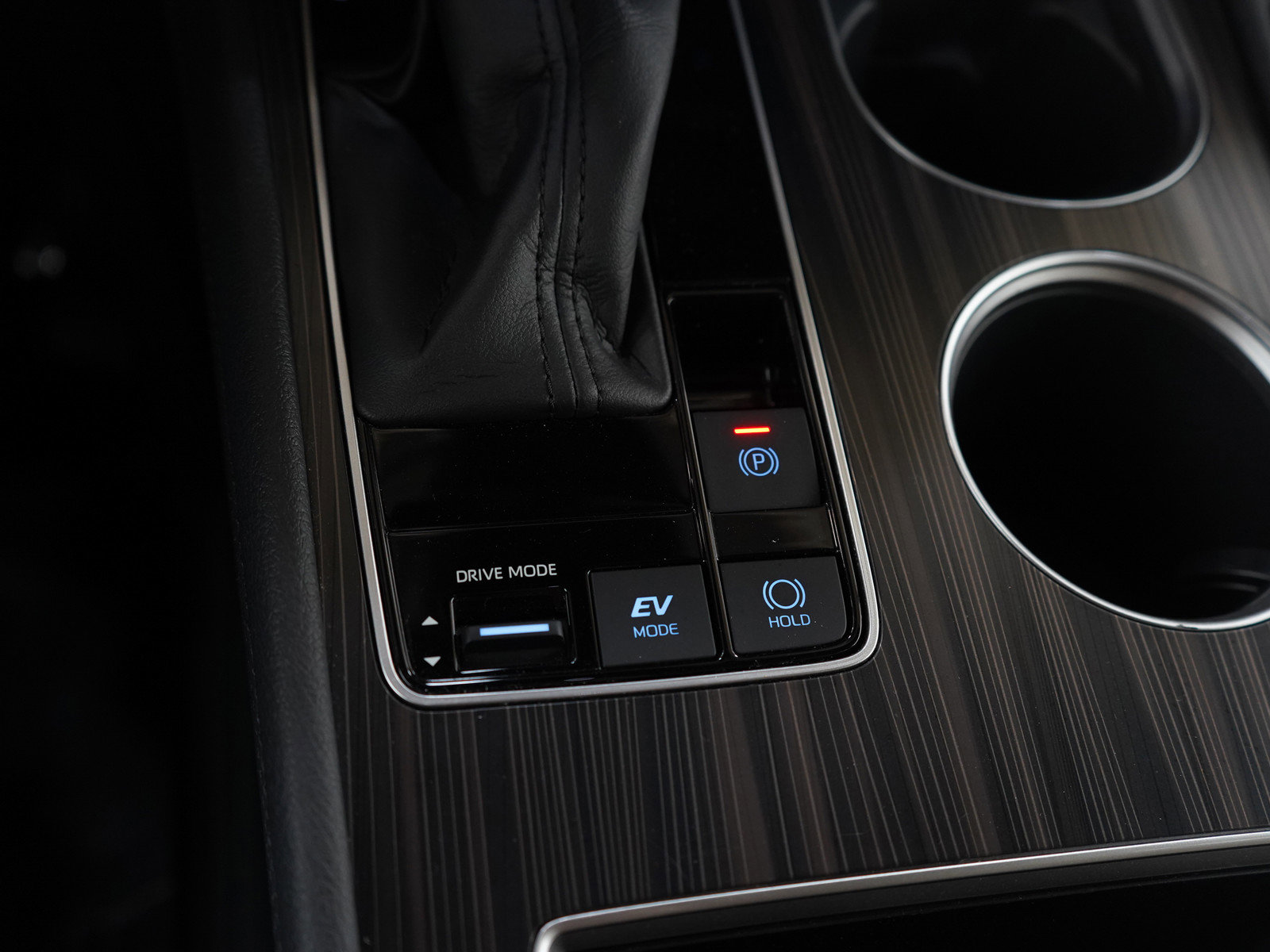 Used 2021 Toyota Sienna Limited image 29