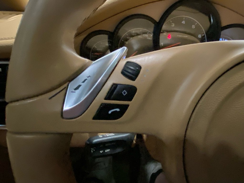 Used 2011 Porsche Panamera image 48