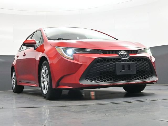 Used 2021 Toyota Corolla LE FWD image 37