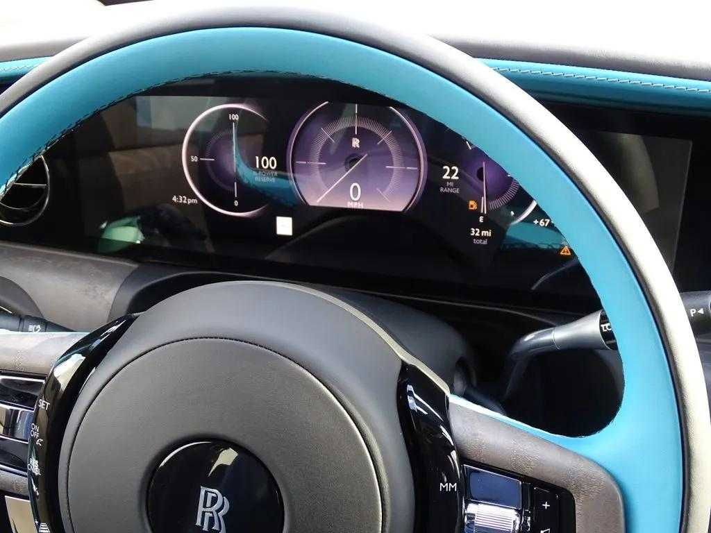 New 2025 Rolls-Royce Ghost image 11