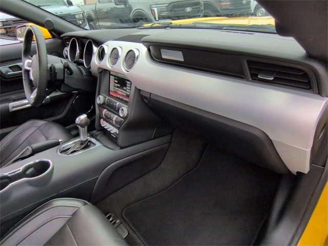 Used 2015 Ford Mustang GT Premium image 29