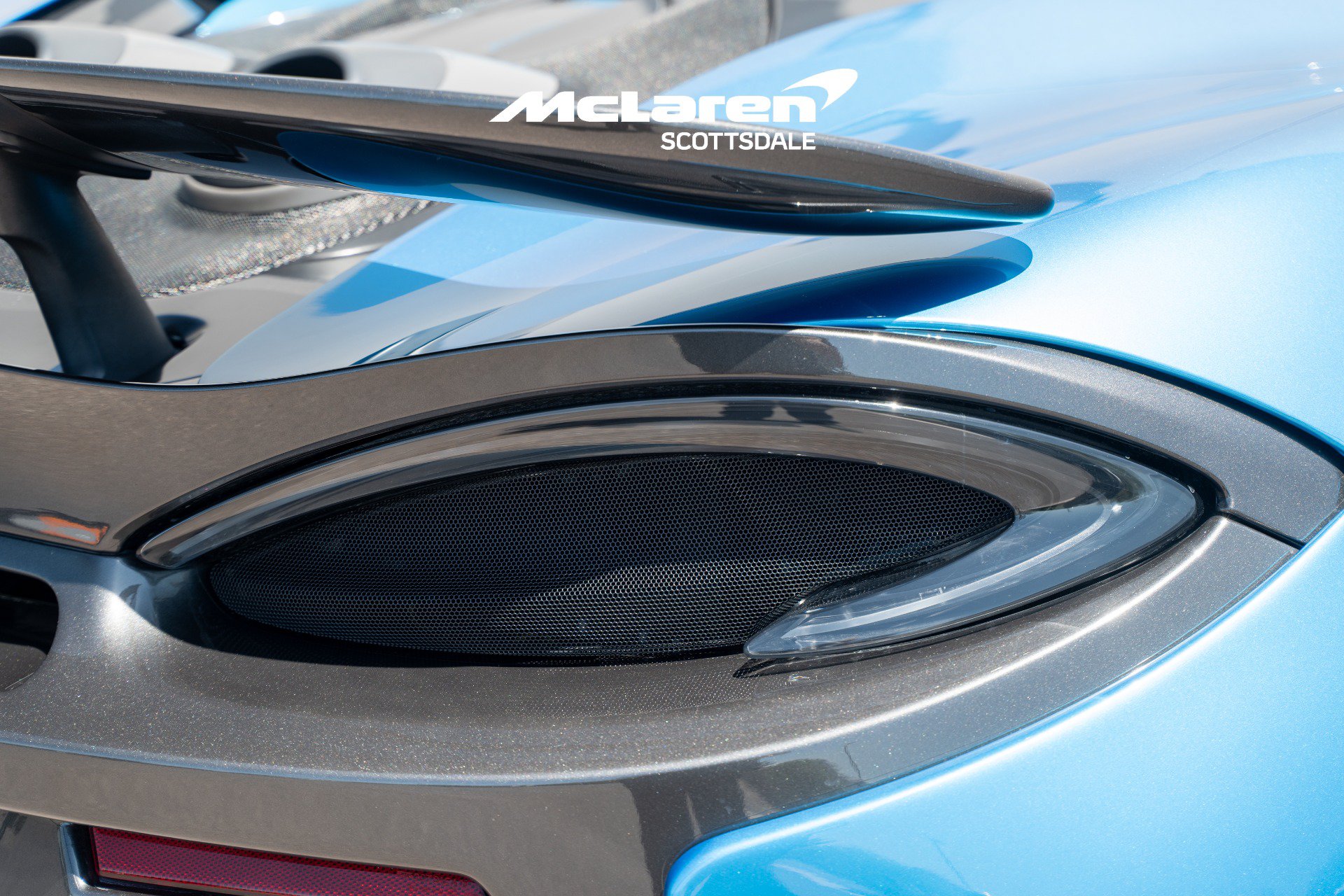 Used 2020 McLaren 600LT Spider RWD image 27