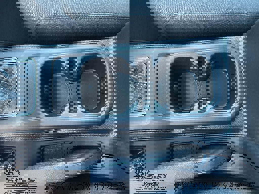 New 2025 Jeep Gladiator Sport image 36