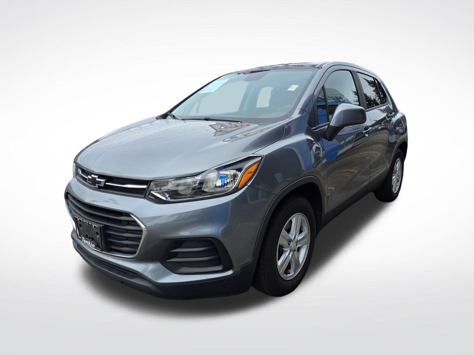 Used 2020 Chevrolet Trax LS w/ Tint and Cruise Package image 2