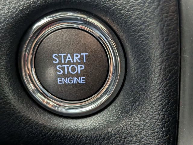 Used 2022 Lexus GX 460 Premium w/ Accessory Package image 27