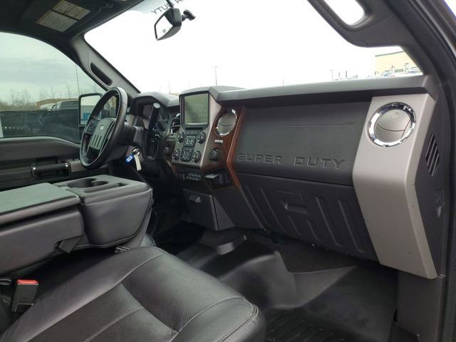 Used 2015 Ford F350 Lariat image 24